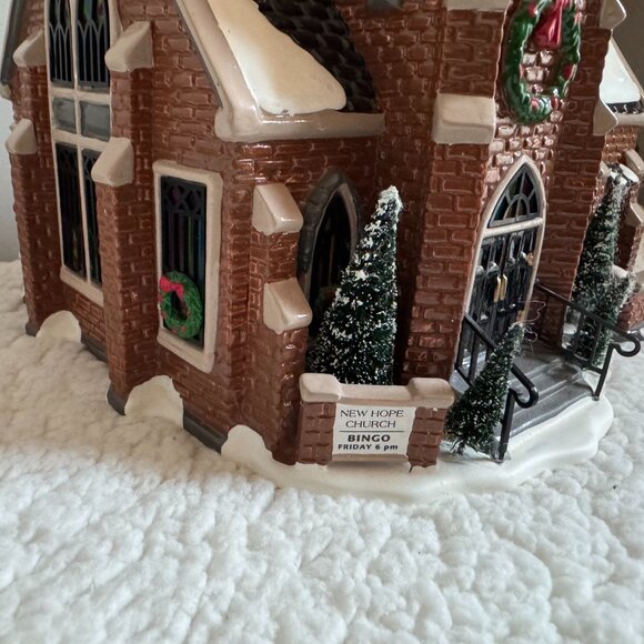 New Hope Church - Original Snow Village - Dept. 56 - Picture 2 of 11
